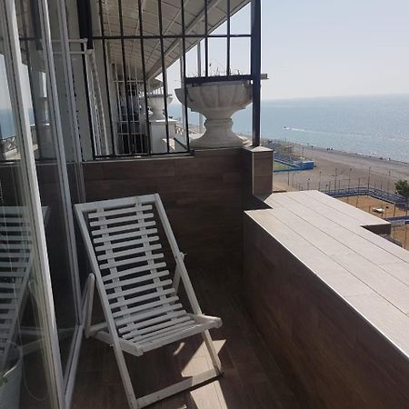 Apartment Magnolia Batumi Exterior foto